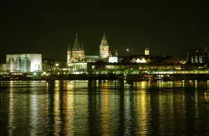 Mainz bei Nacht